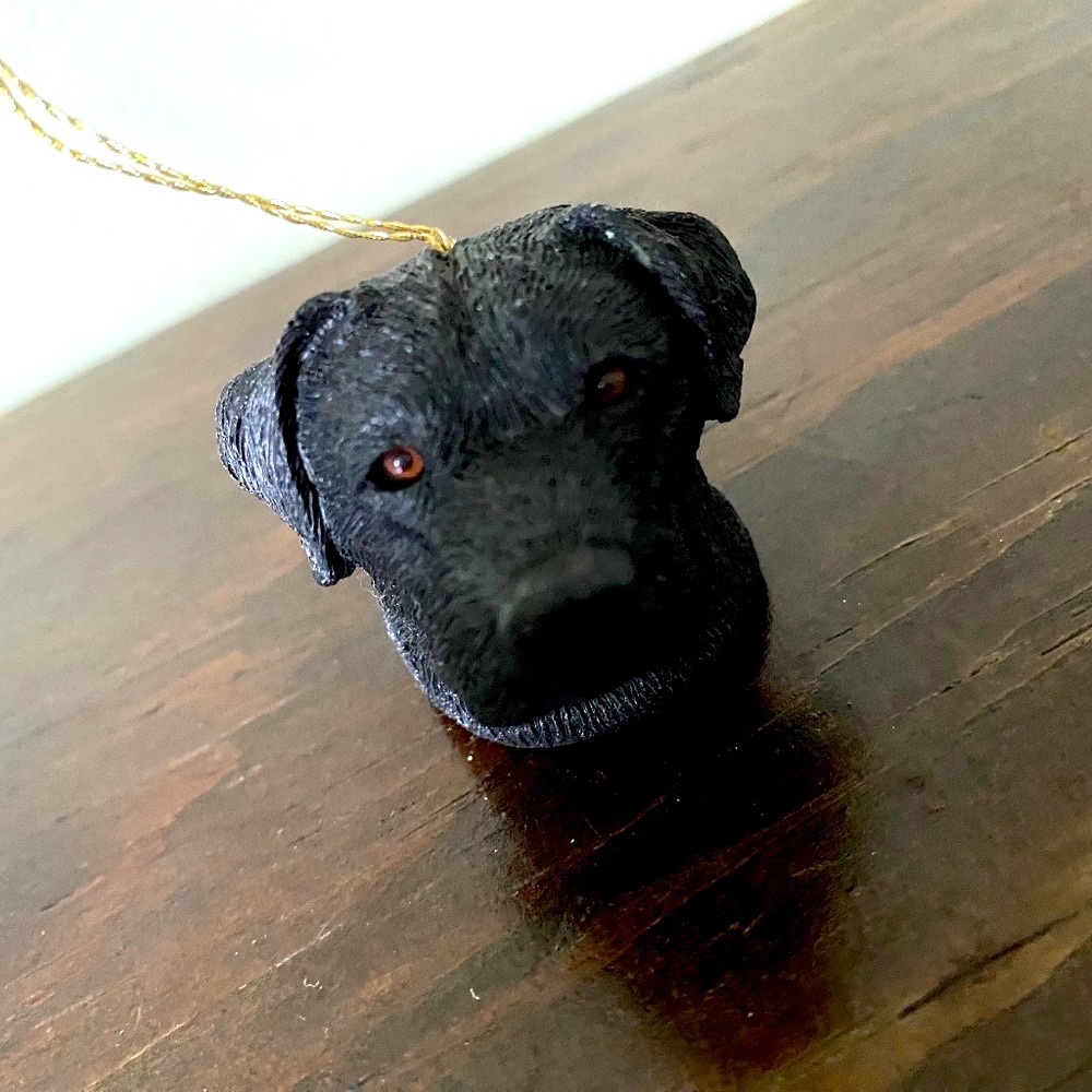 Sandicast, black Labrador dog head, Christmas ornament, vintage 1996